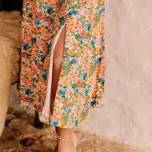 Sezane Tabata skirt in Spring Garden print sz 36